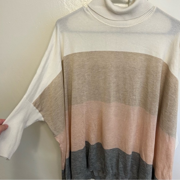 Calvin Klein Oversized Turtleneck Cape Sweater White Tan Pink Gray Stripe S/M - Picture 2 of 8